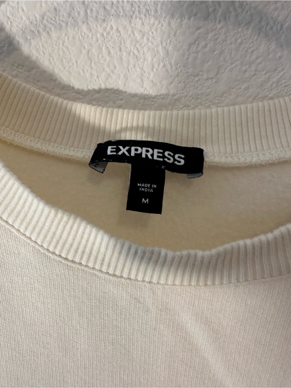 Express Puff Sleeve Top, Women’s Medium - Picture 3 of 4